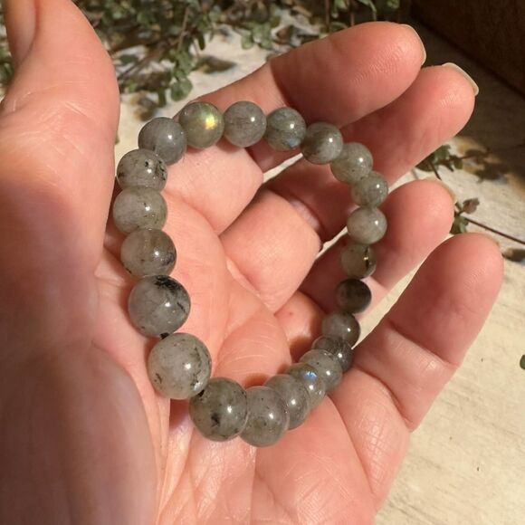 Natural Labradorite Beaded Stretch Bracelet - Picture 4 of 8